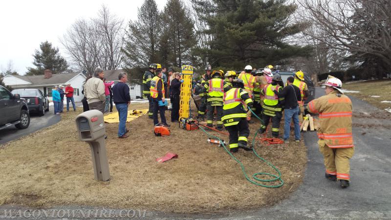 Entrapment assist Rt. 82 - Wallace Twp. - March 2015
